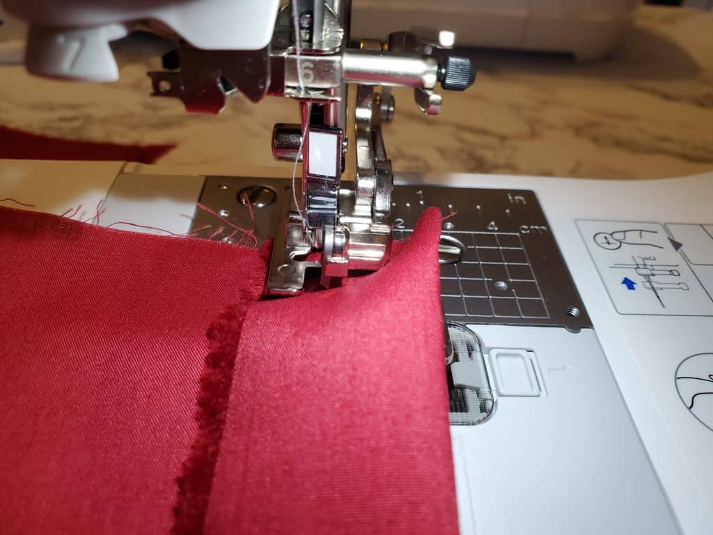 set the fabric to cut