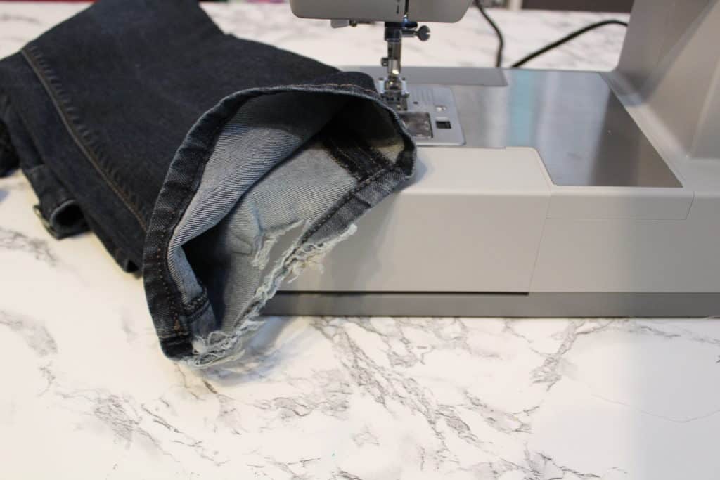 sewing denim with singer 4423