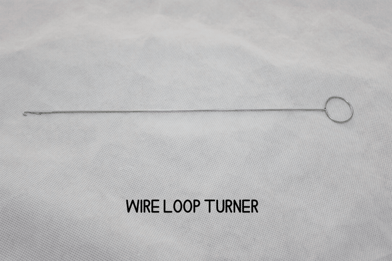 wire loop turner