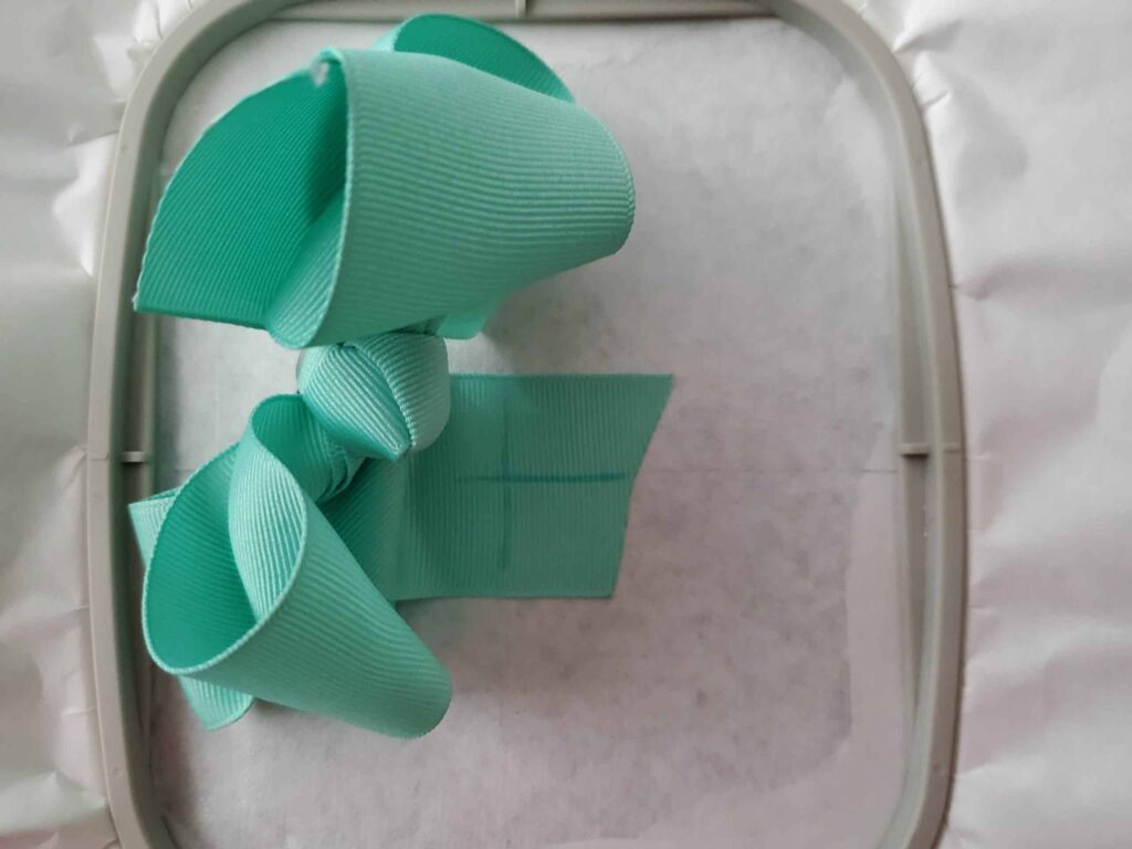 how to hoop a ribbon hair bow