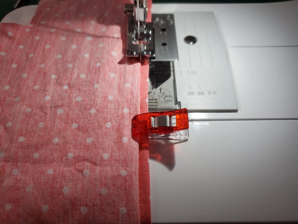 stitching invisible stitch on fabric