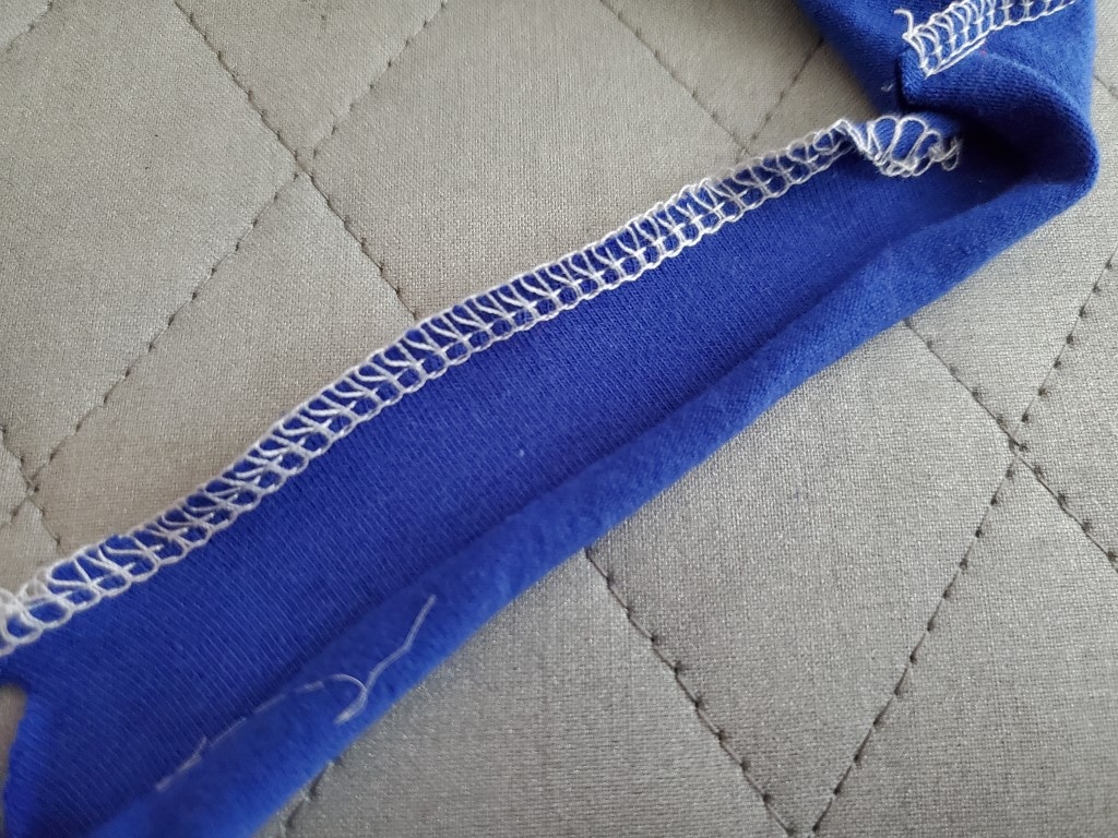 serging edge to decrease rolling