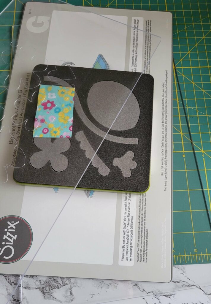 how to use accuquilt dies with sizzix machine