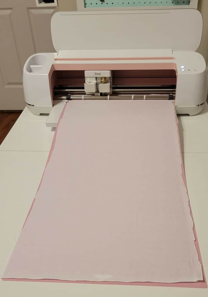 cutting fabric with cricut for quilting