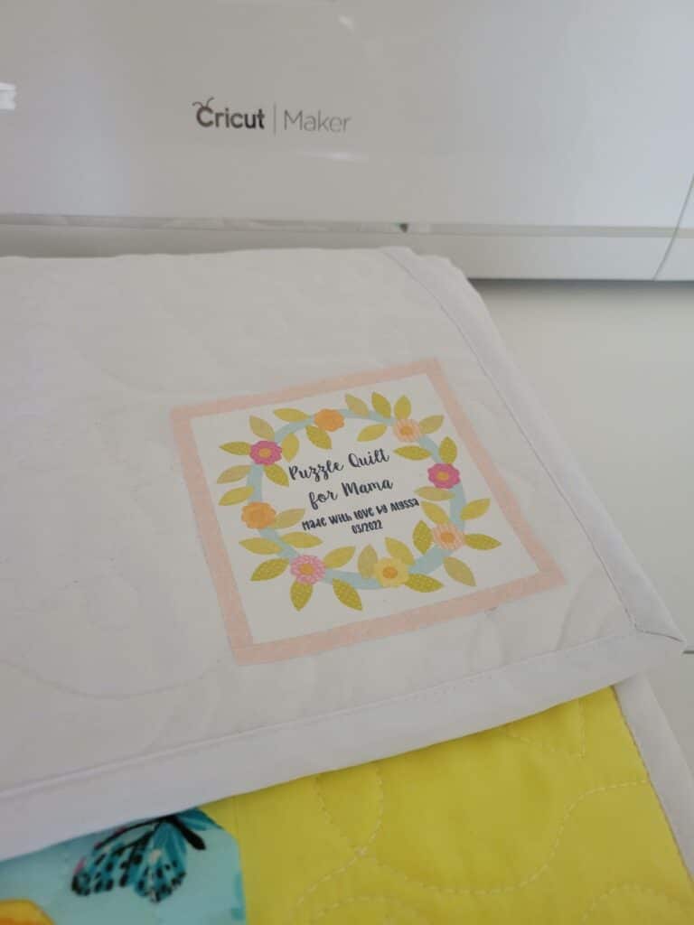 making cricut quilt labels