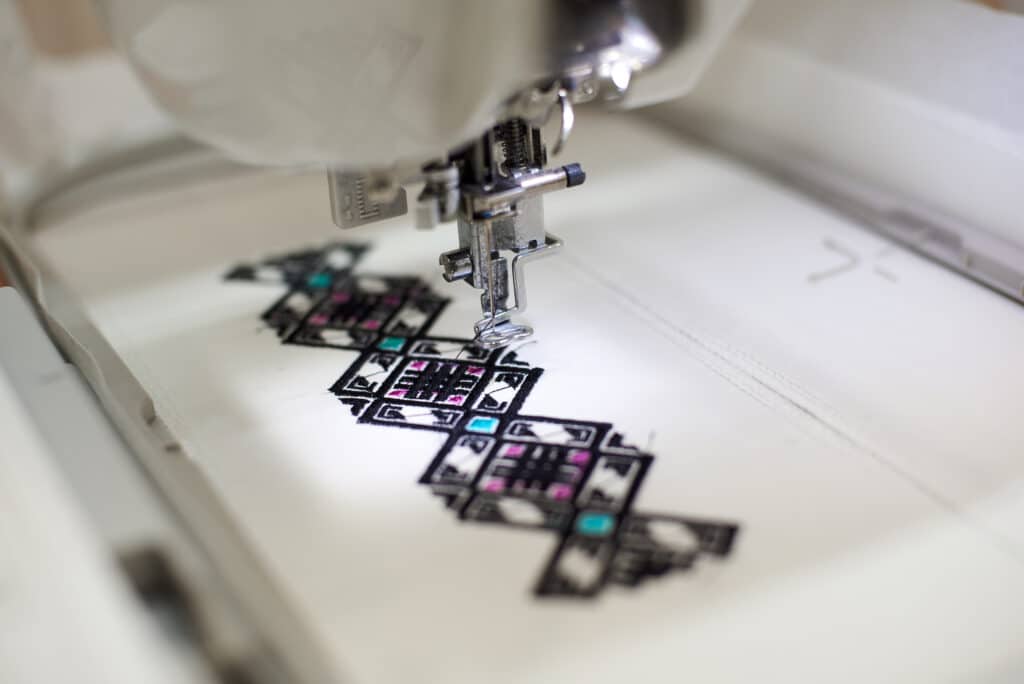 EMBROIDERY MACHINE STITCHING