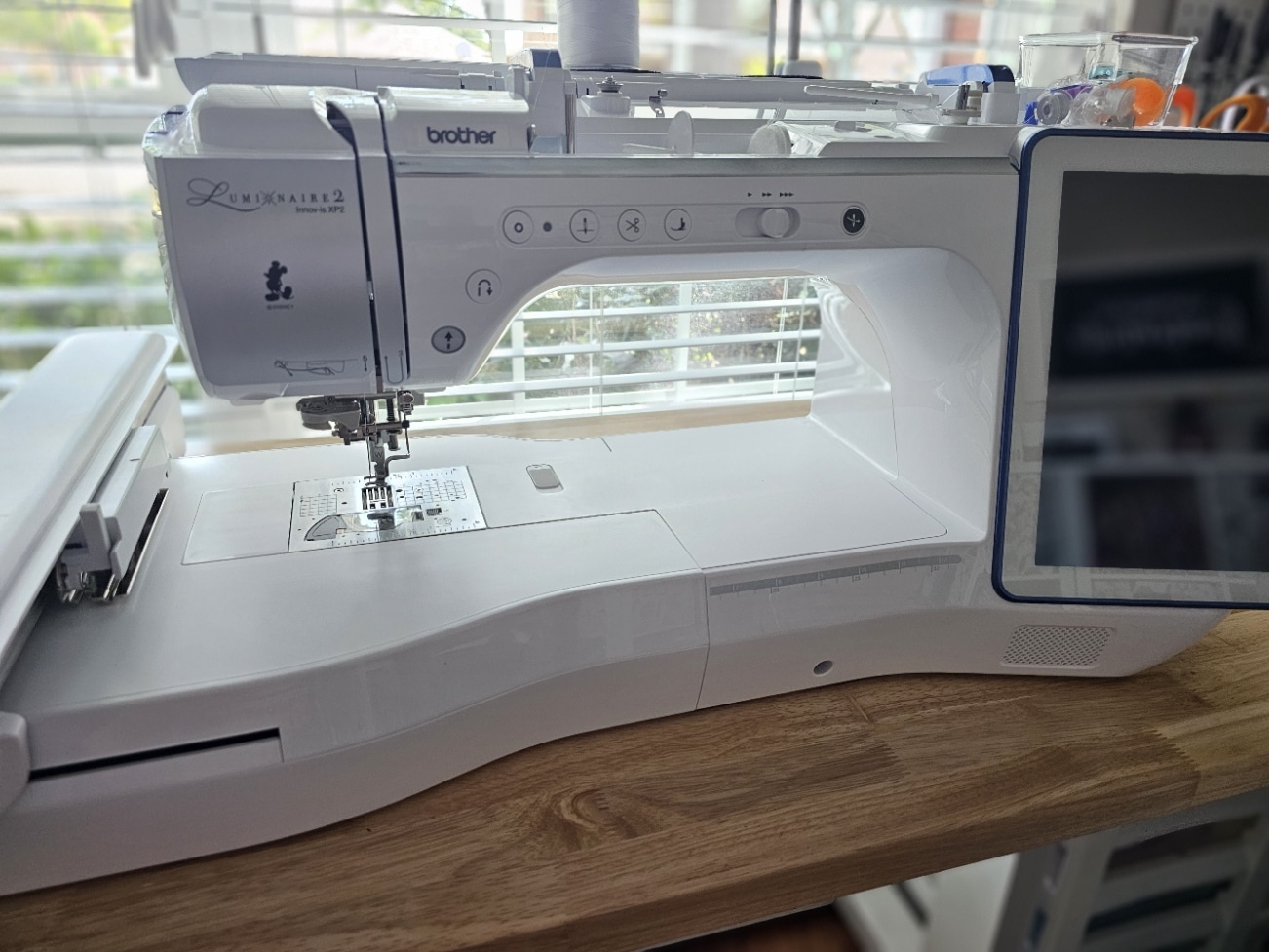 single needle embroidery machine