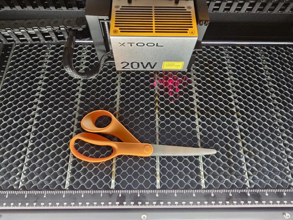 scissors too tall to use honeycomb panel